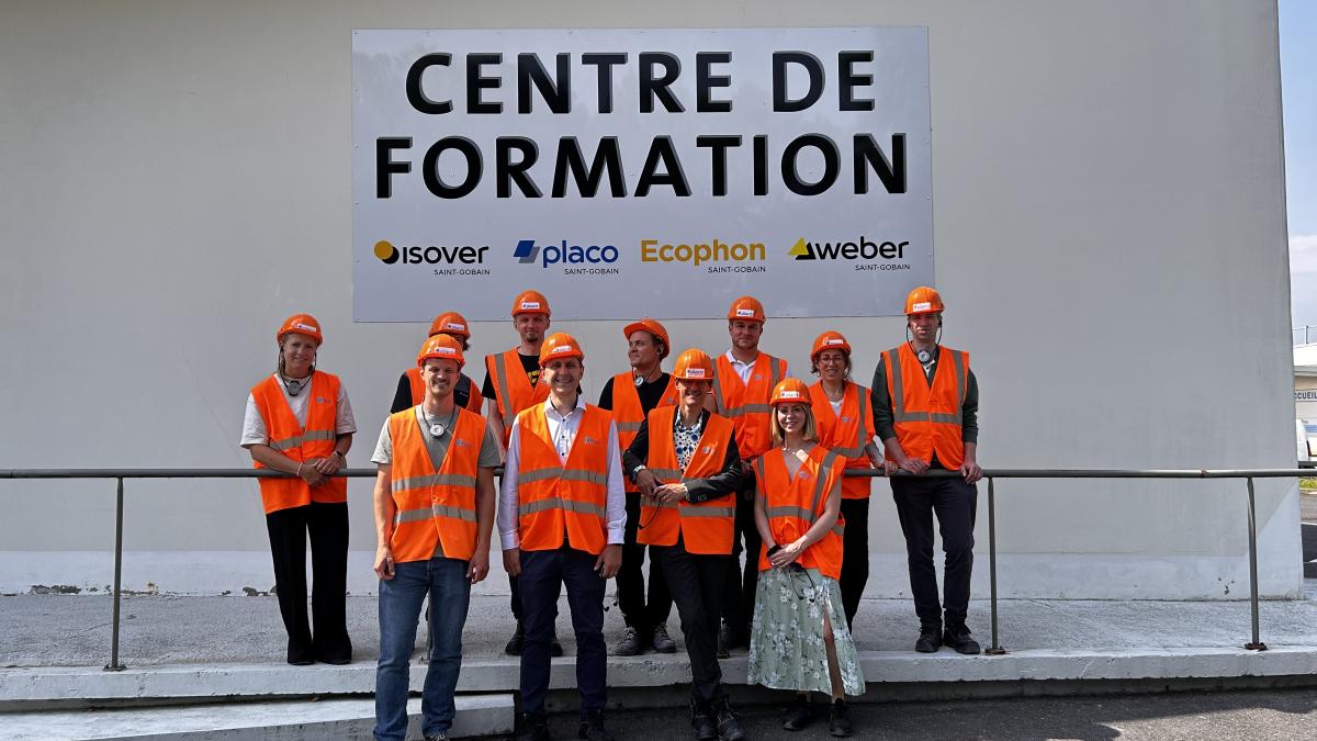 Drastic project partners outside Saint-Gobain’s Placoplatre plant in Vaujours, France.