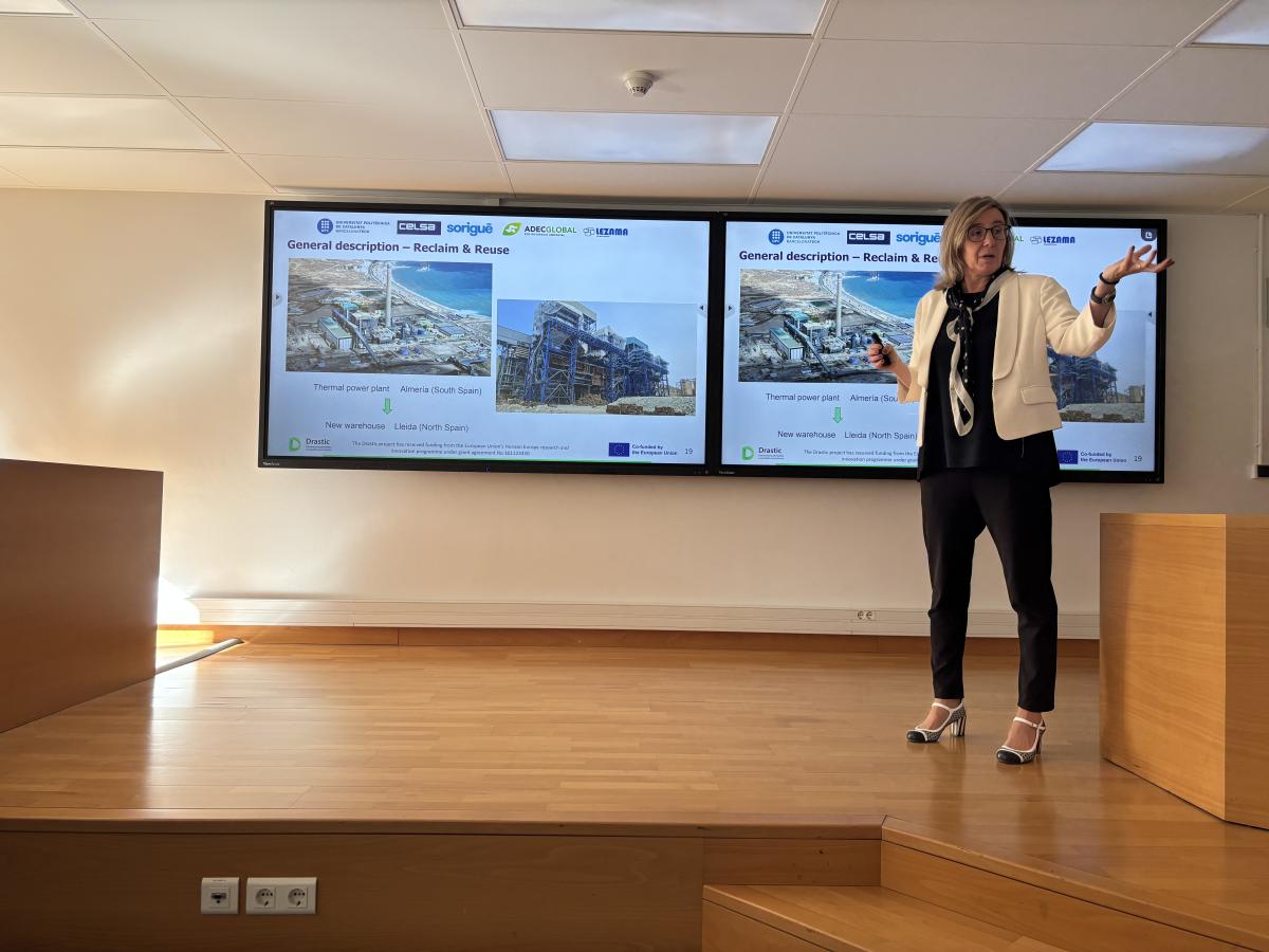 Presentation from the seminar, by Esther Real Saladrigas (UPC), in Barcelona, Spain.